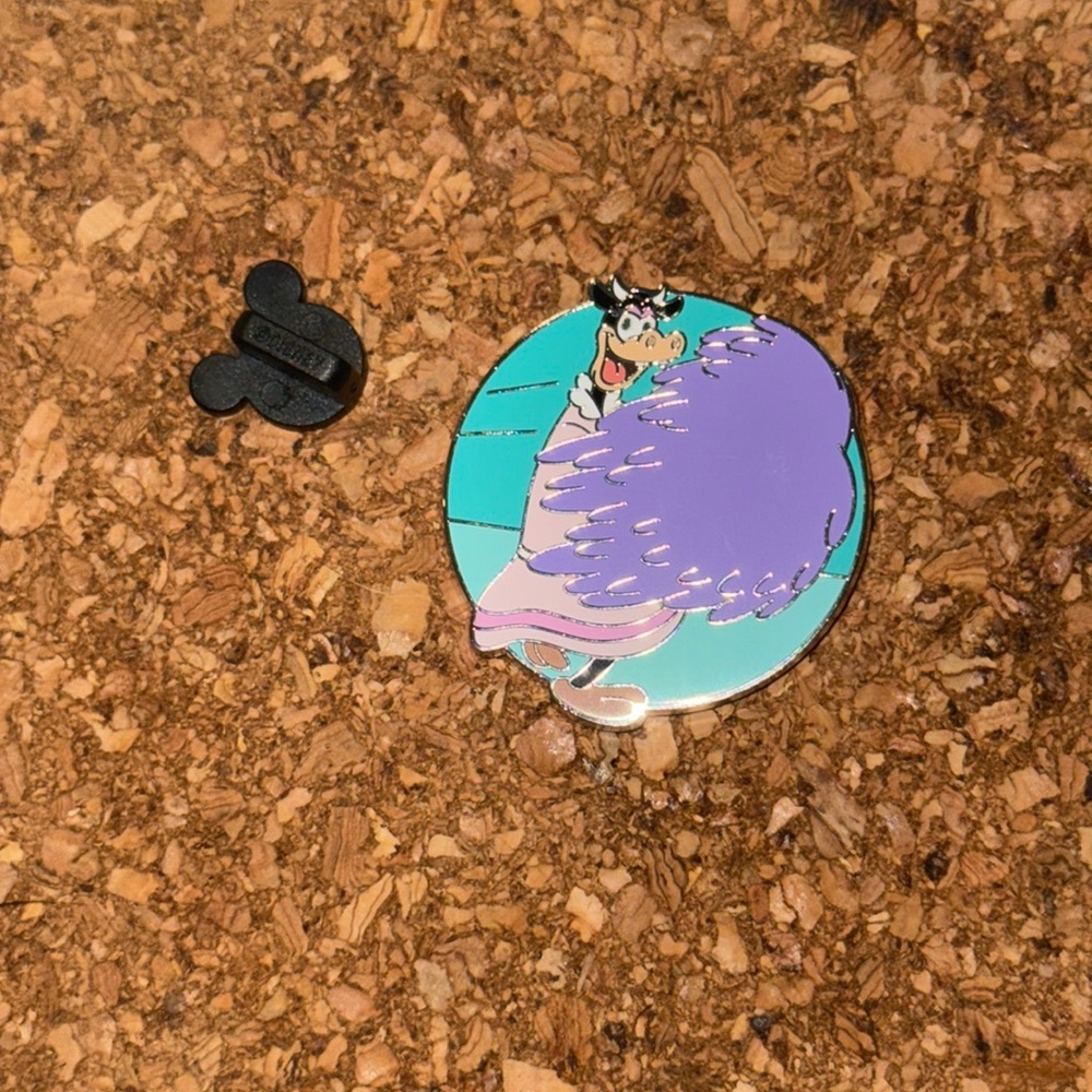 Disney Pin - Clarabelle the Cow